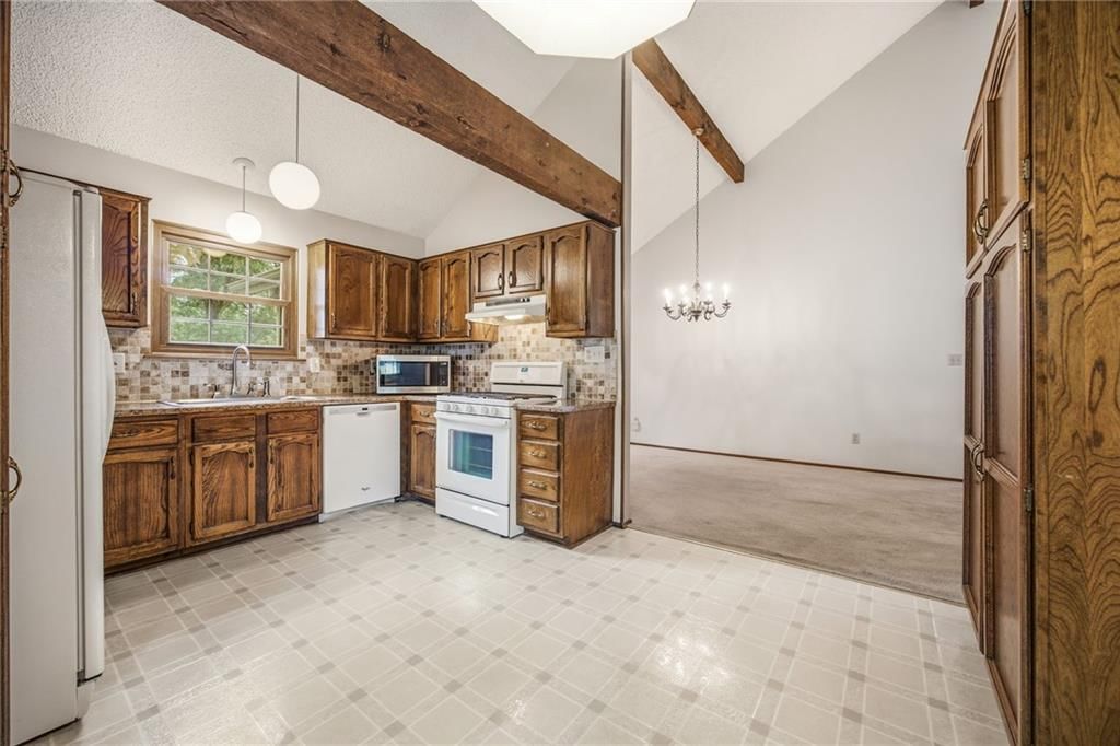12635 W 80th Street — photo 9