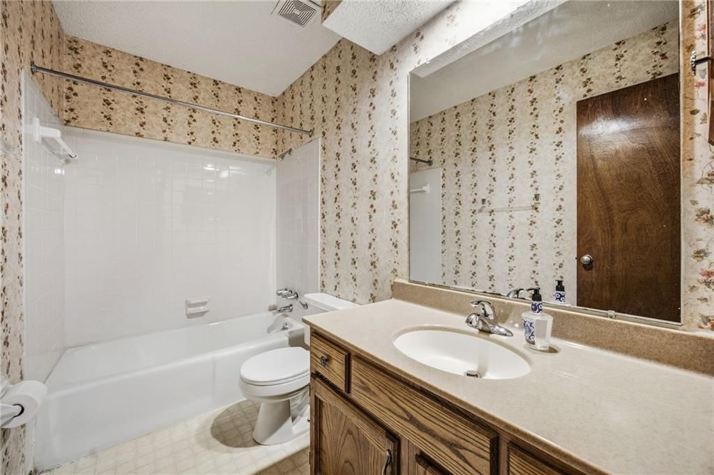 12635 W 80th Street — photo 15
