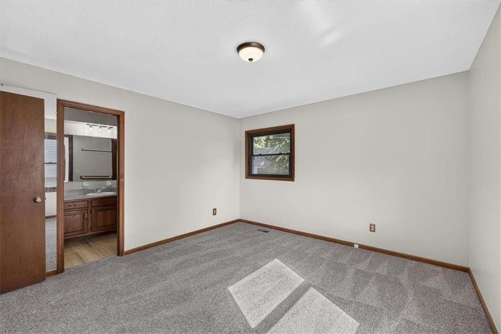 11202-11204 W 71st Terrace — photo 15