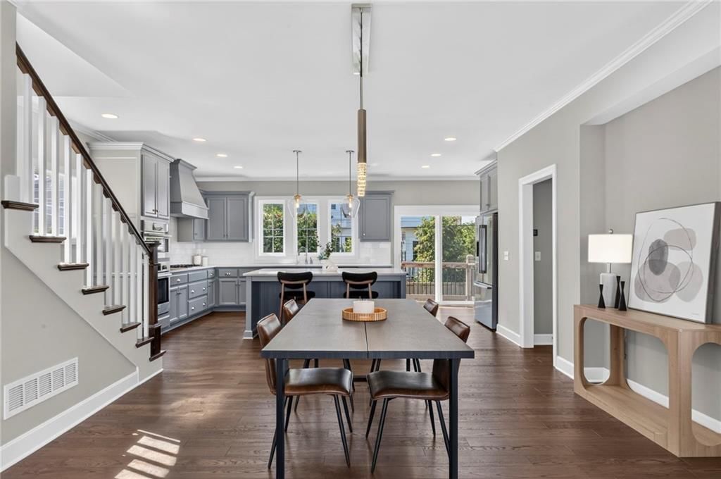 729 Corbin Terrace — photo 11