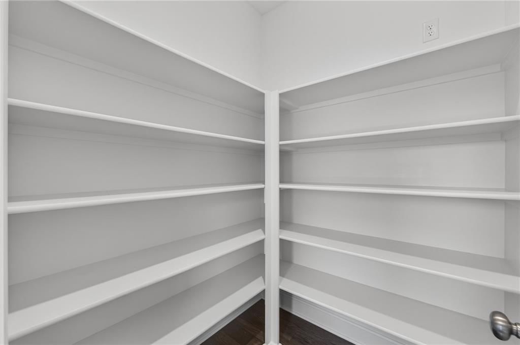 729 Corbin Terrace — photo 13