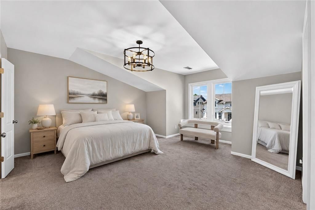 729 Corbin Terrace — photo 15