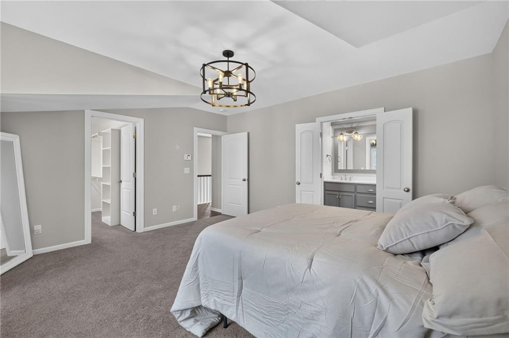 729 Corbin Terrace — photo 17