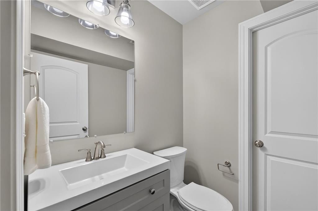 729 Corbin Terrace — photo 28