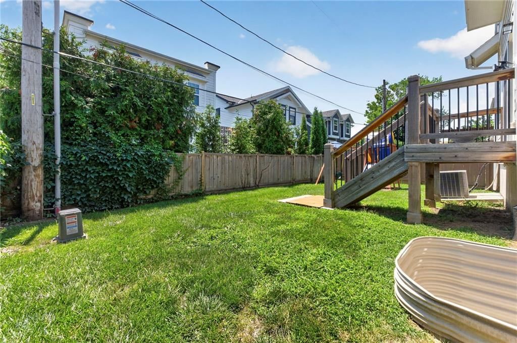 729 Corbin Terrace — photo 30