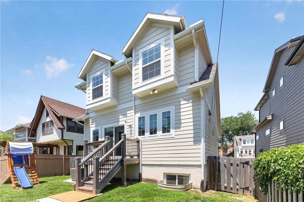 729 Corbin Terrace — photo 31
