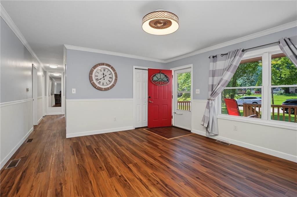 707 E 3rd Street — photo 12