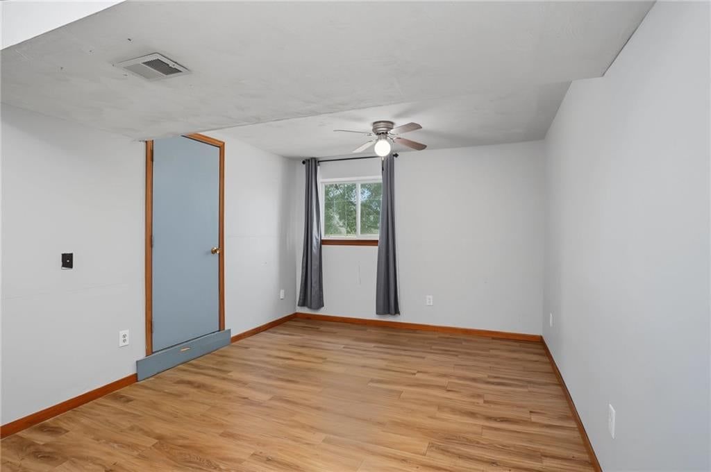 707 E 3rd Street — photo 31