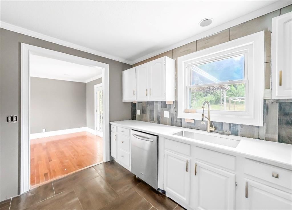 Photo 11 of 19 - 3431 N 70TH Terrace, Kansas City, KS 66109