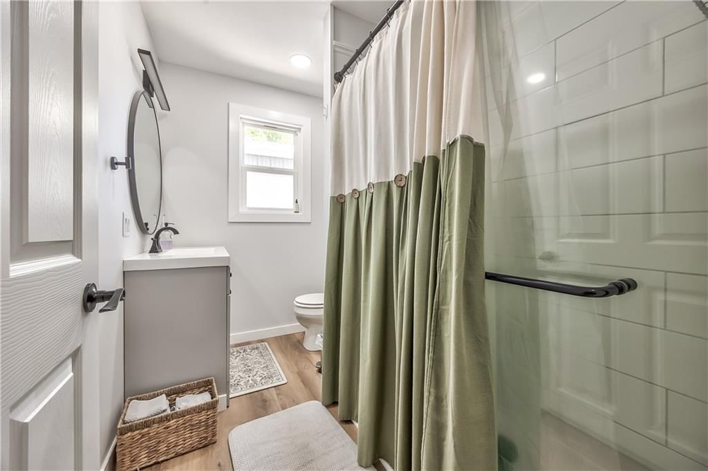 512 E Lexington Street — photo 20