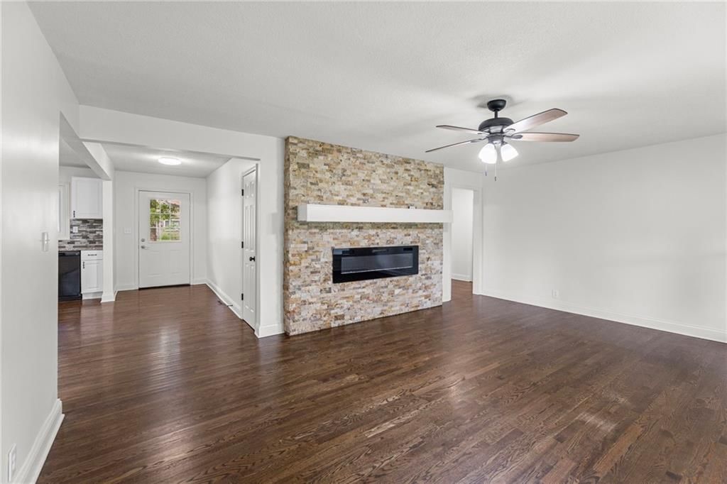 612 S Sherman Avenue — photo 13