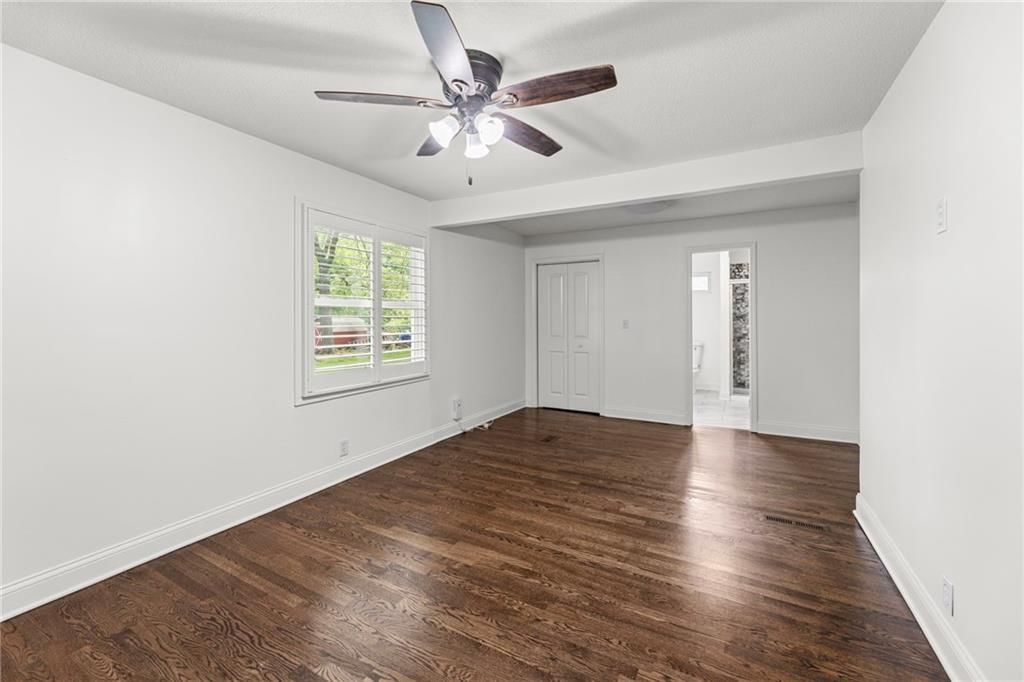 612 S Sherman Avenue — photo 15
