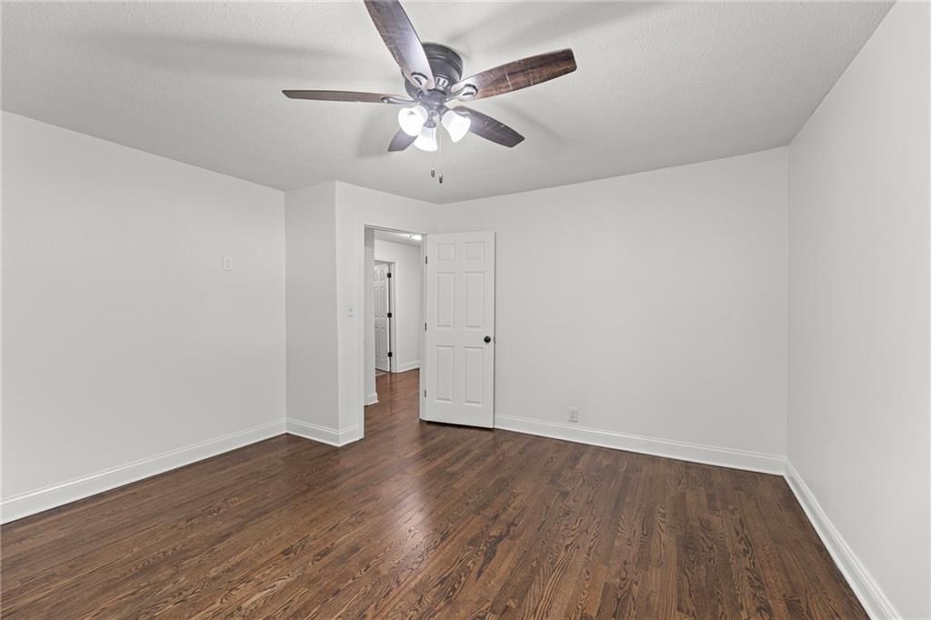 612 S Sherman Avenue — photo 23