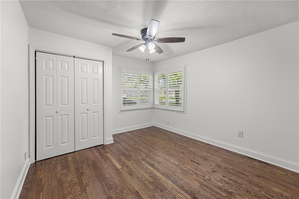 612 S Sherman Avenue — photo 25