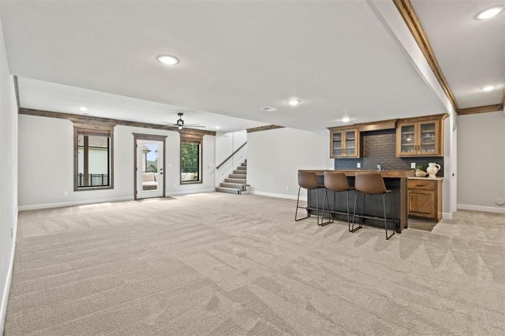 105 NW Ambersham Drive — photo 24