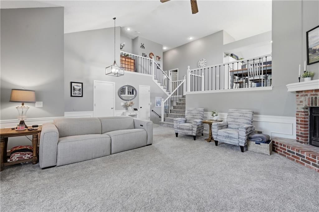 5106 Anderson Street — photo 3