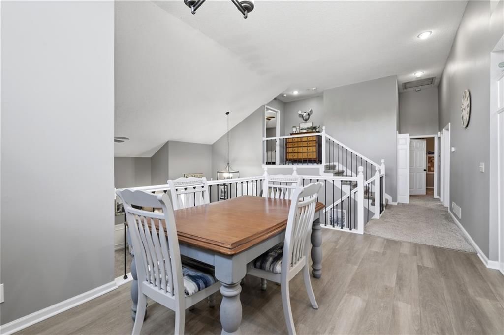 5106 Anderson Street — photo 7