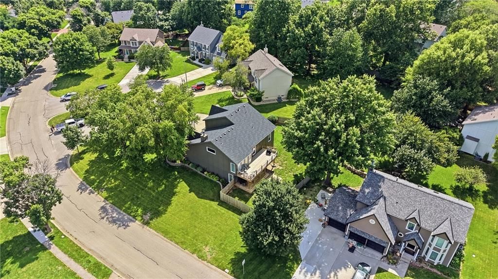 5106 Anderson Street — photo 35