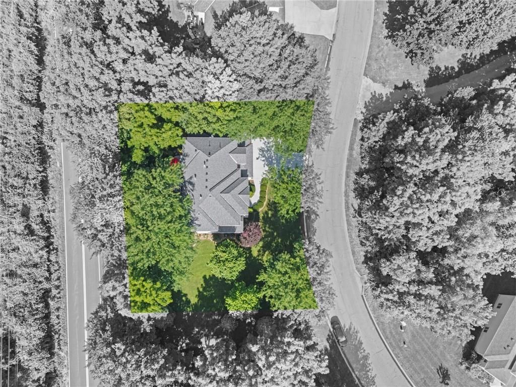 1629 SW Hedgewood Lane — photo 8