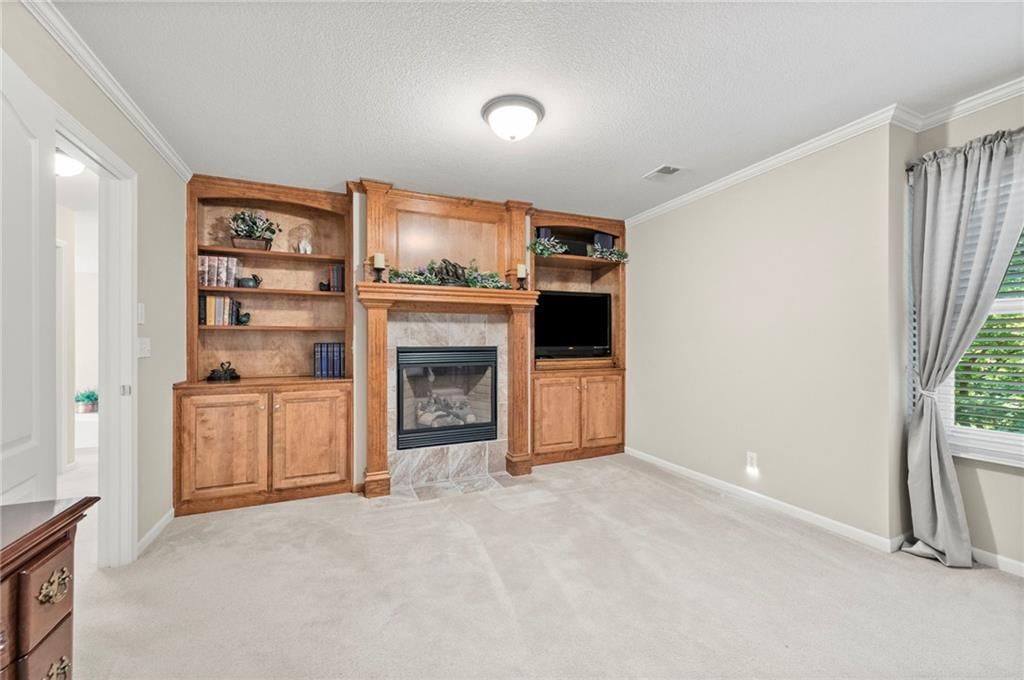 1629 SW Hedgewood Lane — photo 32