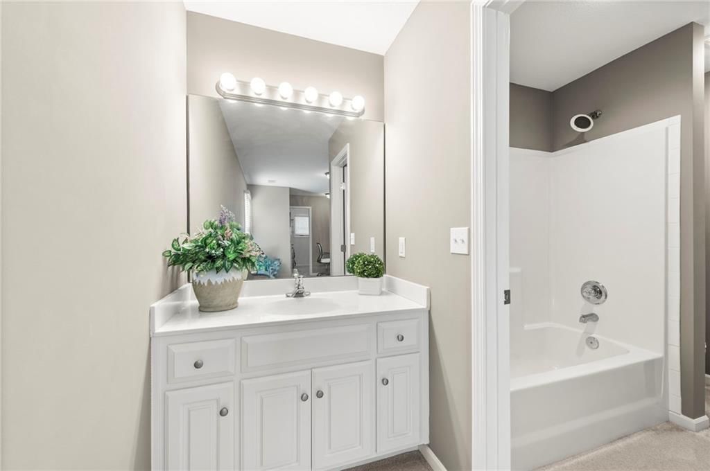 1629 SW Hedgewood Lane — photo 42
