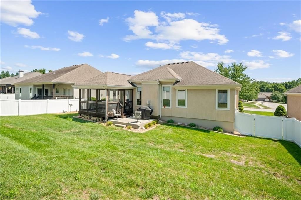 804 NW Cedar Lane — photo 34