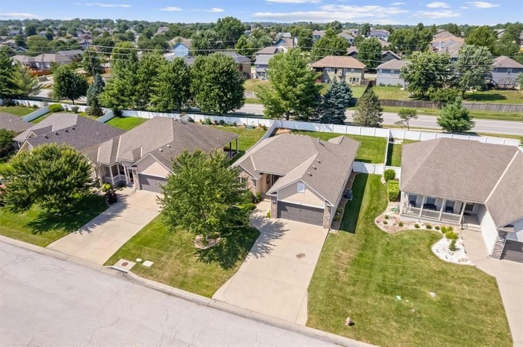 804 NW Cedar Lane — photo 40