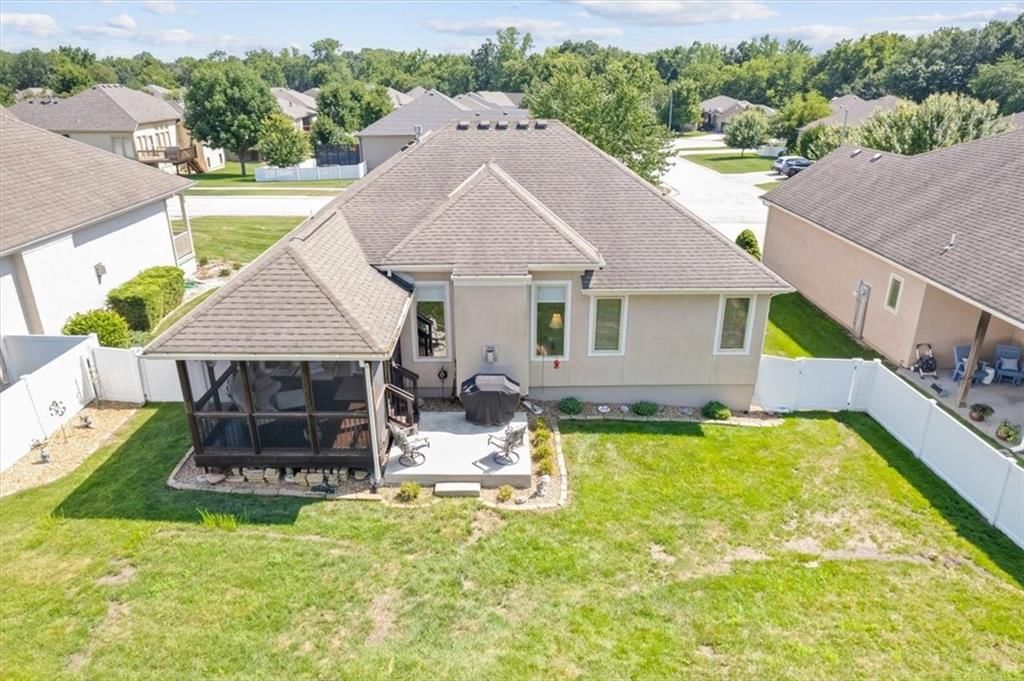 804 NW Cedar Lane — photo 43
