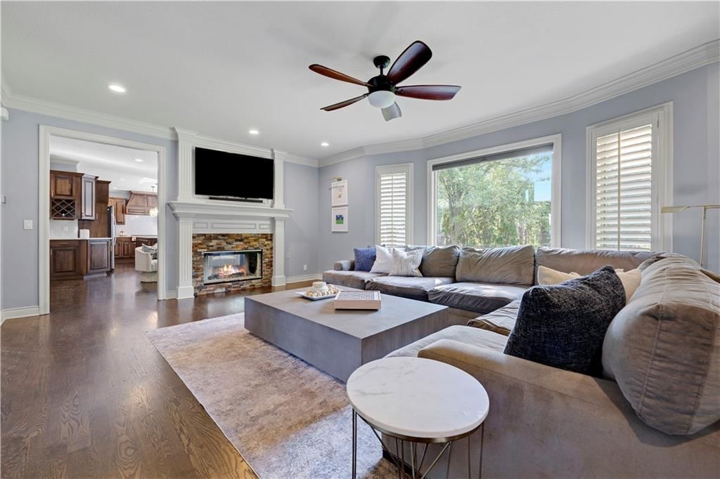 6000 W 142 Street — photo 11