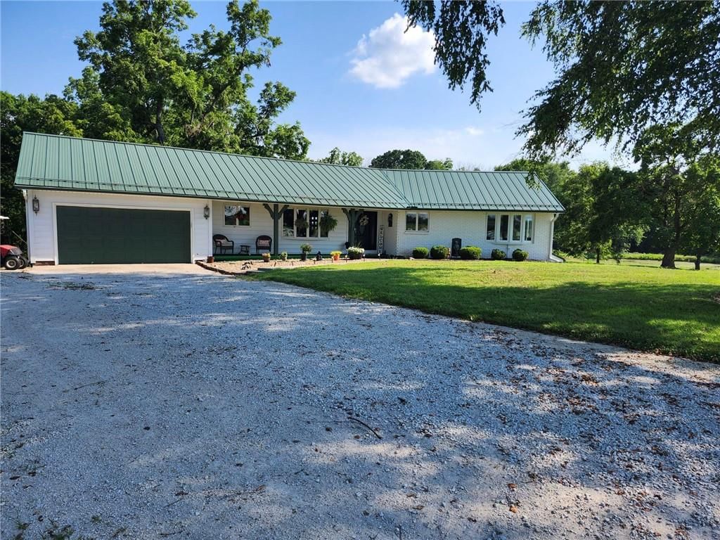 28200 S Grand River Road — photo 3