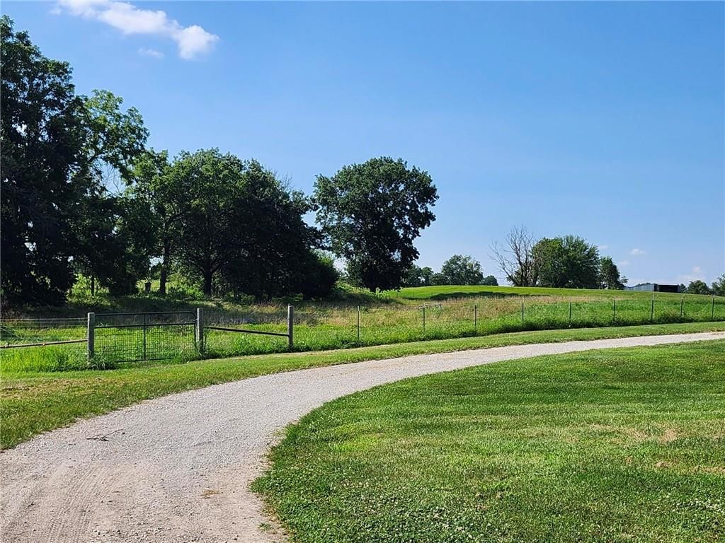 28200 S Grand River Road — photo 39
