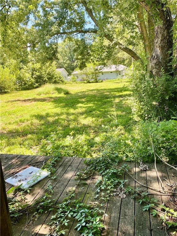 210 N BATES Avenue — photo 19