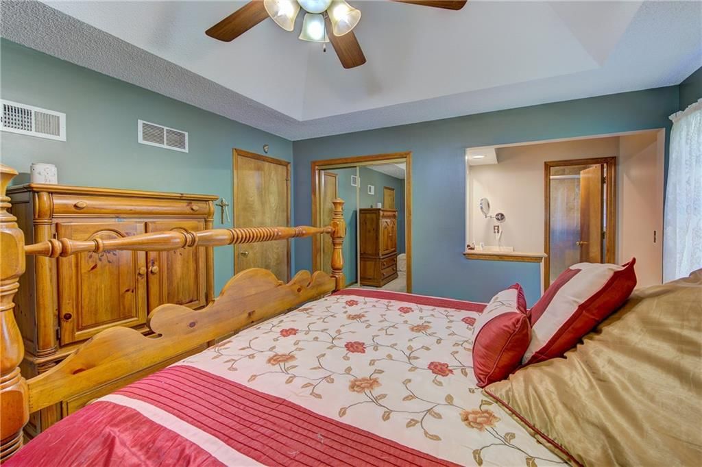 6804 Jason Smith Court — photo 12