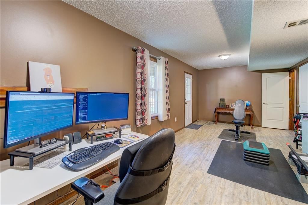 6804 Jason Smith Court — photo 22