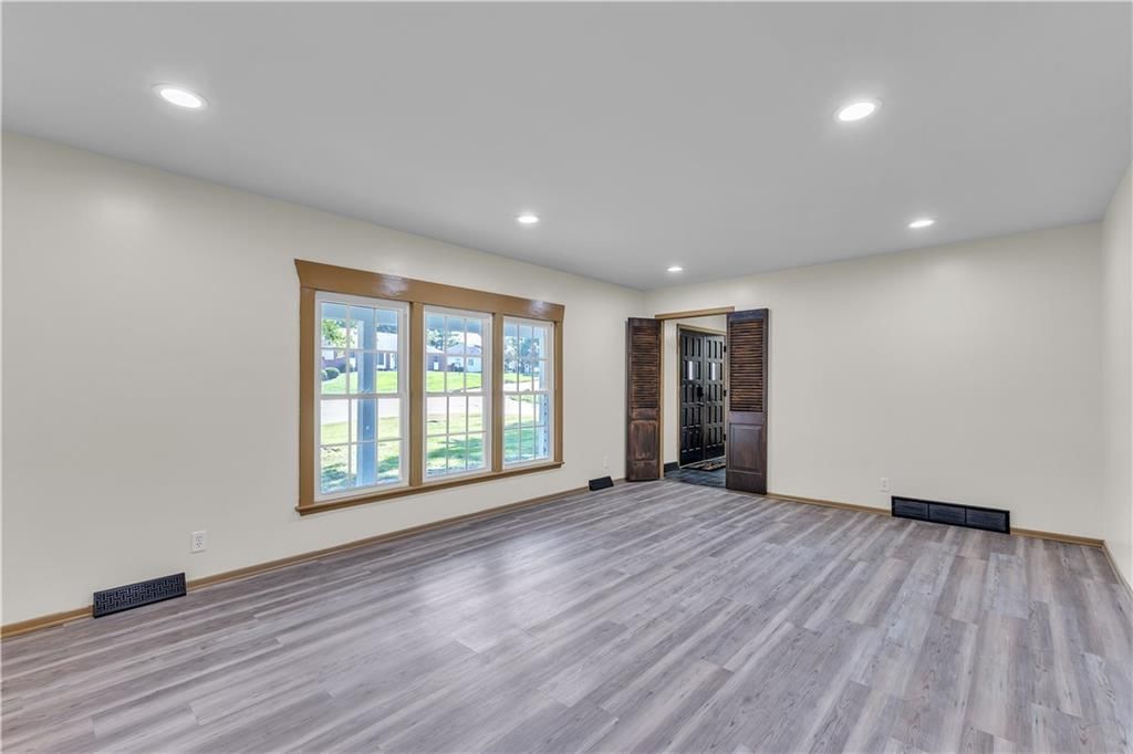 4806 Stonecrest Terrace — photo 16