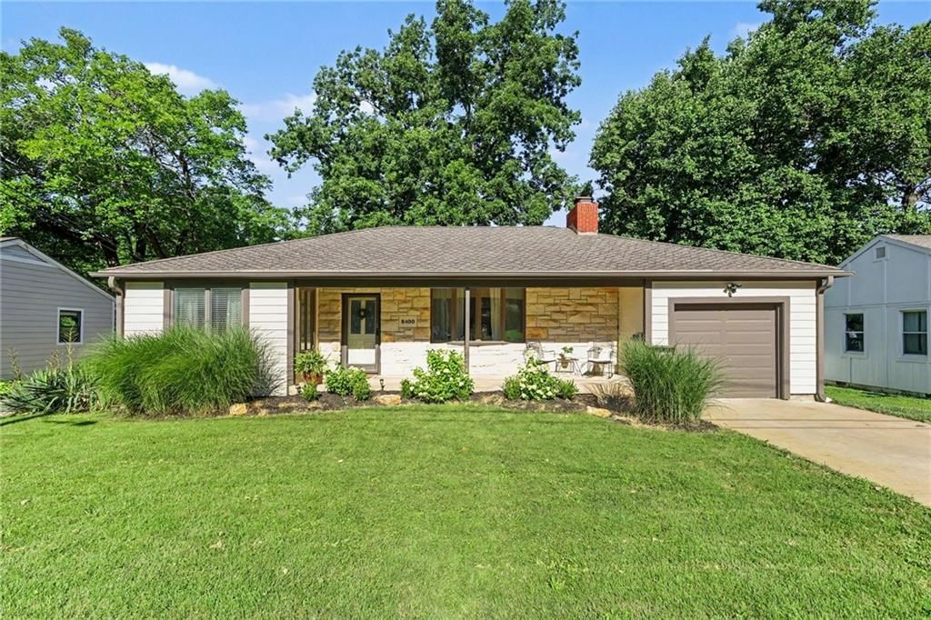 8400 Riggs Street — photo 1