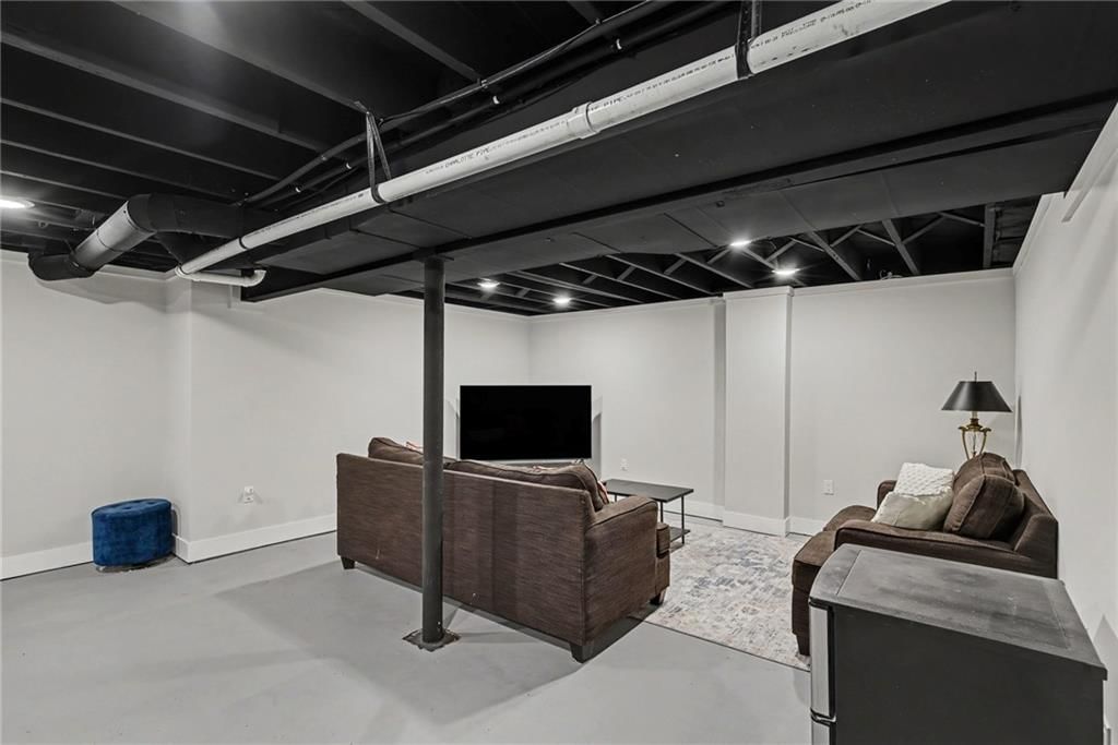 8400 Riggs Street — photo 22