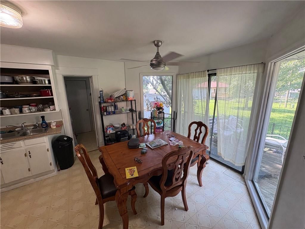 304 S Rogers Road — photo 5