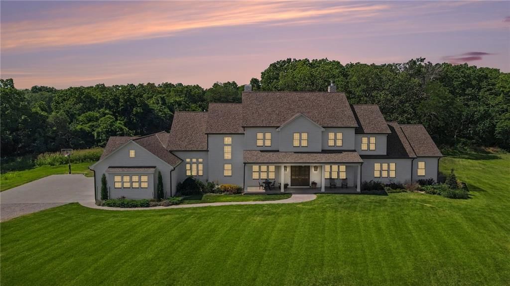 25590 Bundschu Road, Independence, MO: listing photo 2
