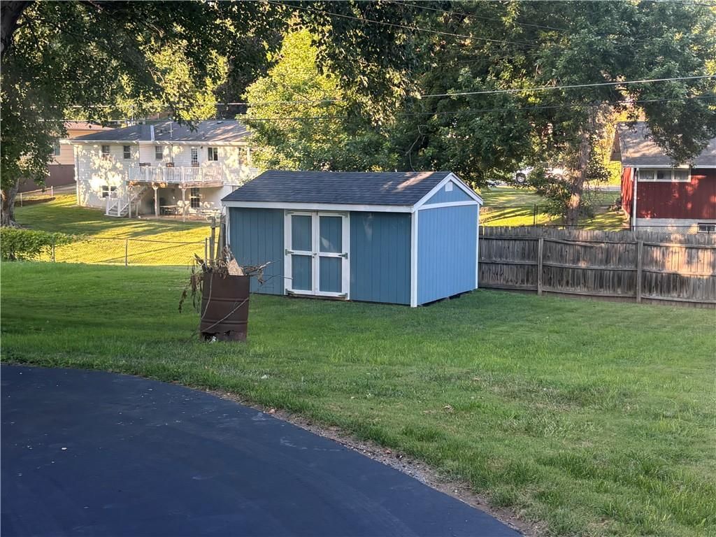 1905 N 31 Street — photo 9