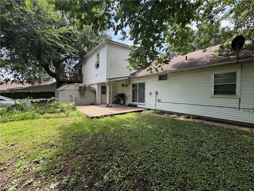 605 Olive Street — photo 21
