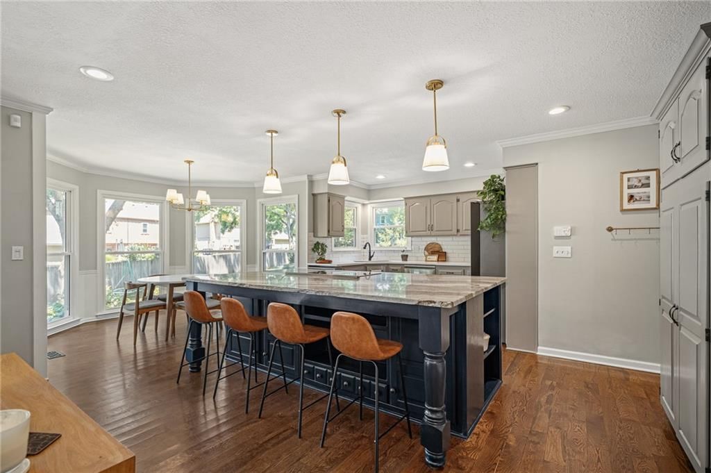 9202 W 112th Terrace — photo 15