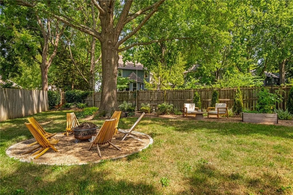 9202 W 112th Terrace — photo 55