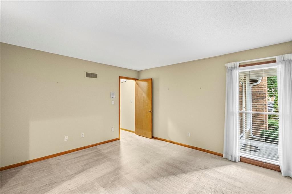 10915 W 98TH Street — photo 26