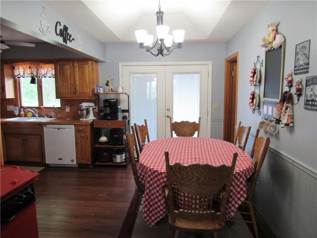 2408 Ridgewood Road — photo 8