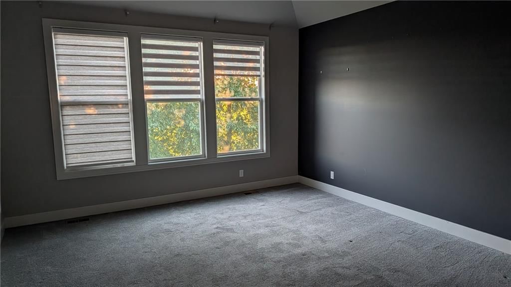 1205 Hampton Drive — photo 5