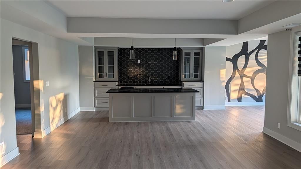 1205 Hampton Drive — photo 10