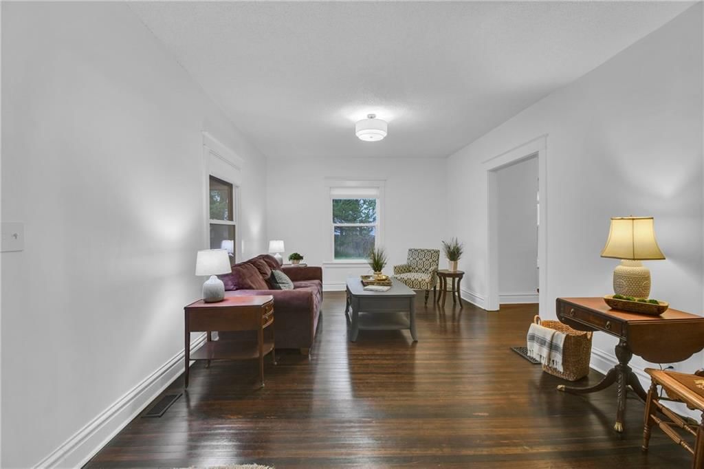 1610 S Northern Boulevard — photo 11