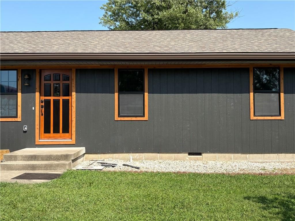 2103 Jil Street, Harrisonville, MO