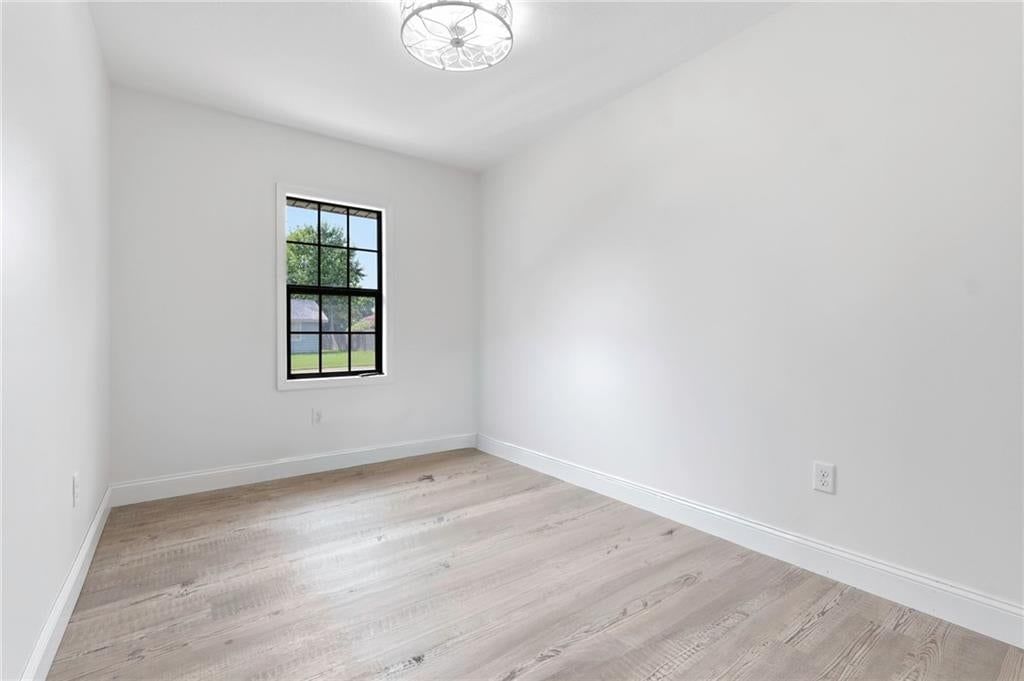 2103 Jil Street — photo 15